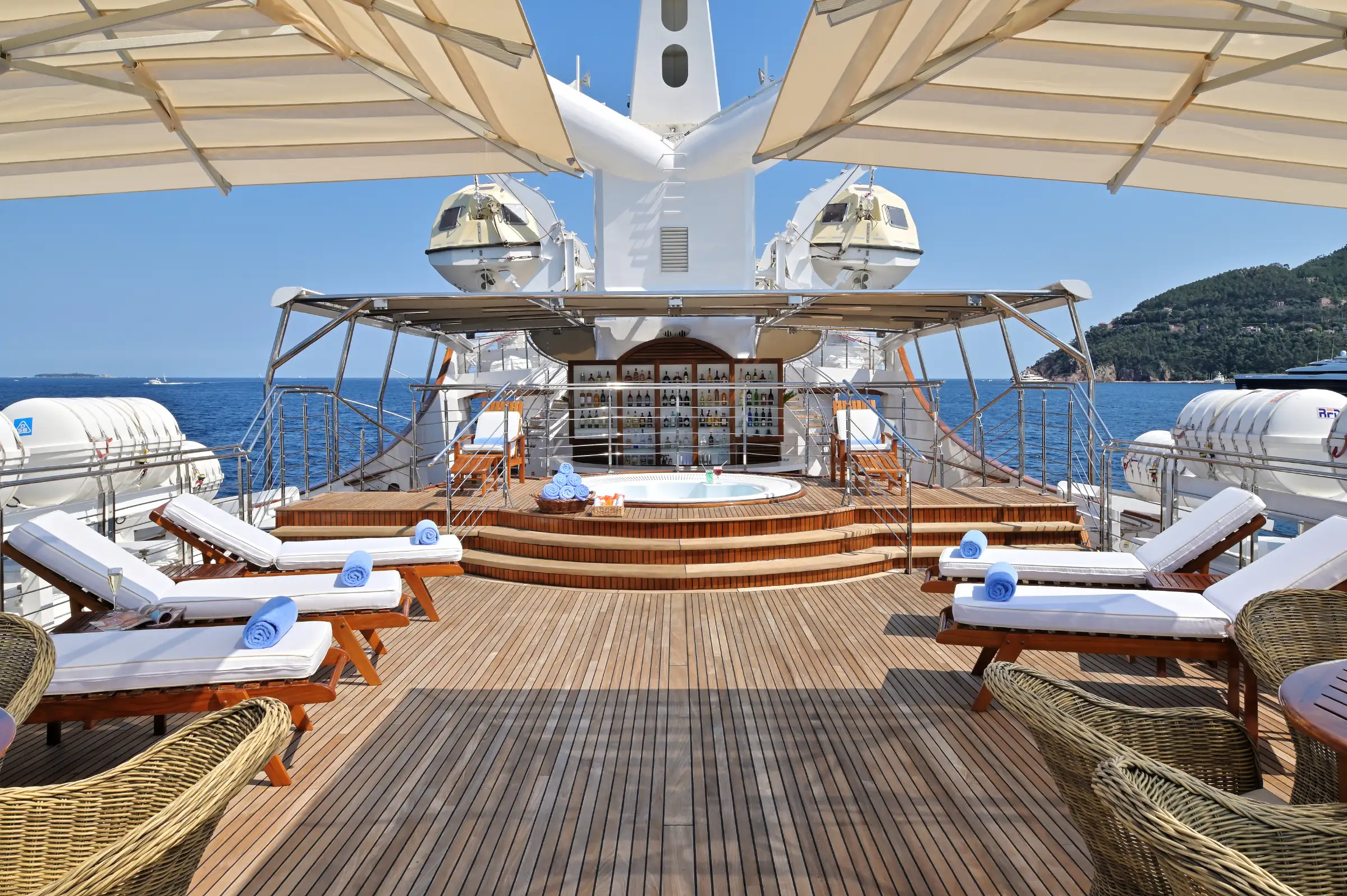 The mega-yacht Christina O., a historic and iconic vessel measuring 99.13 meters in length Jacuzzi deck